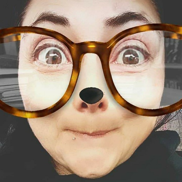 Meet your Posher, Raven - Picture 1 of 1